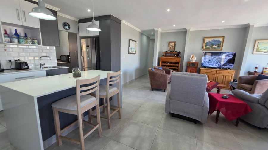 3 Bedroom Property for Sale in Blue Ridge Western Cape